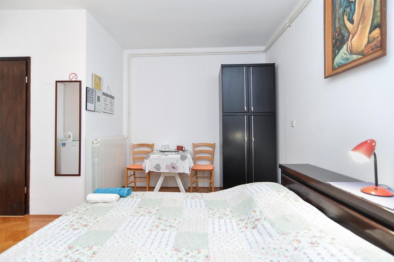 Rooms Veli Vrh 2208 PUY Exterior foto
